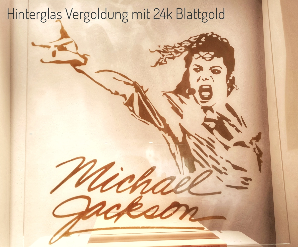 Wohnträume AS - André Santisi, Michael Jackson, Gemälde an der Wand